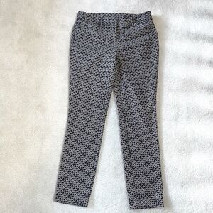 Kenar Women’s Black & White pants. Size 4